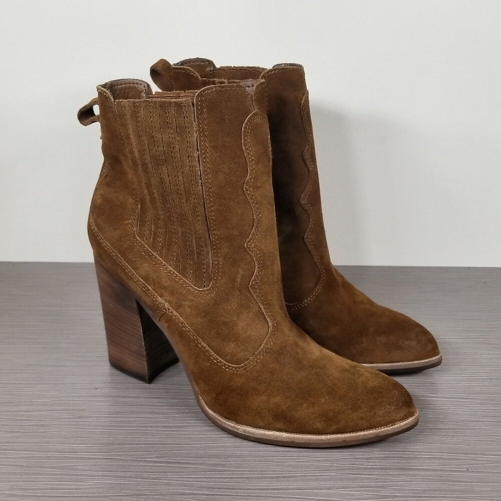 Dolce Vita Conway Bootie, Brown Suede, Womens Size 9.5 & 10